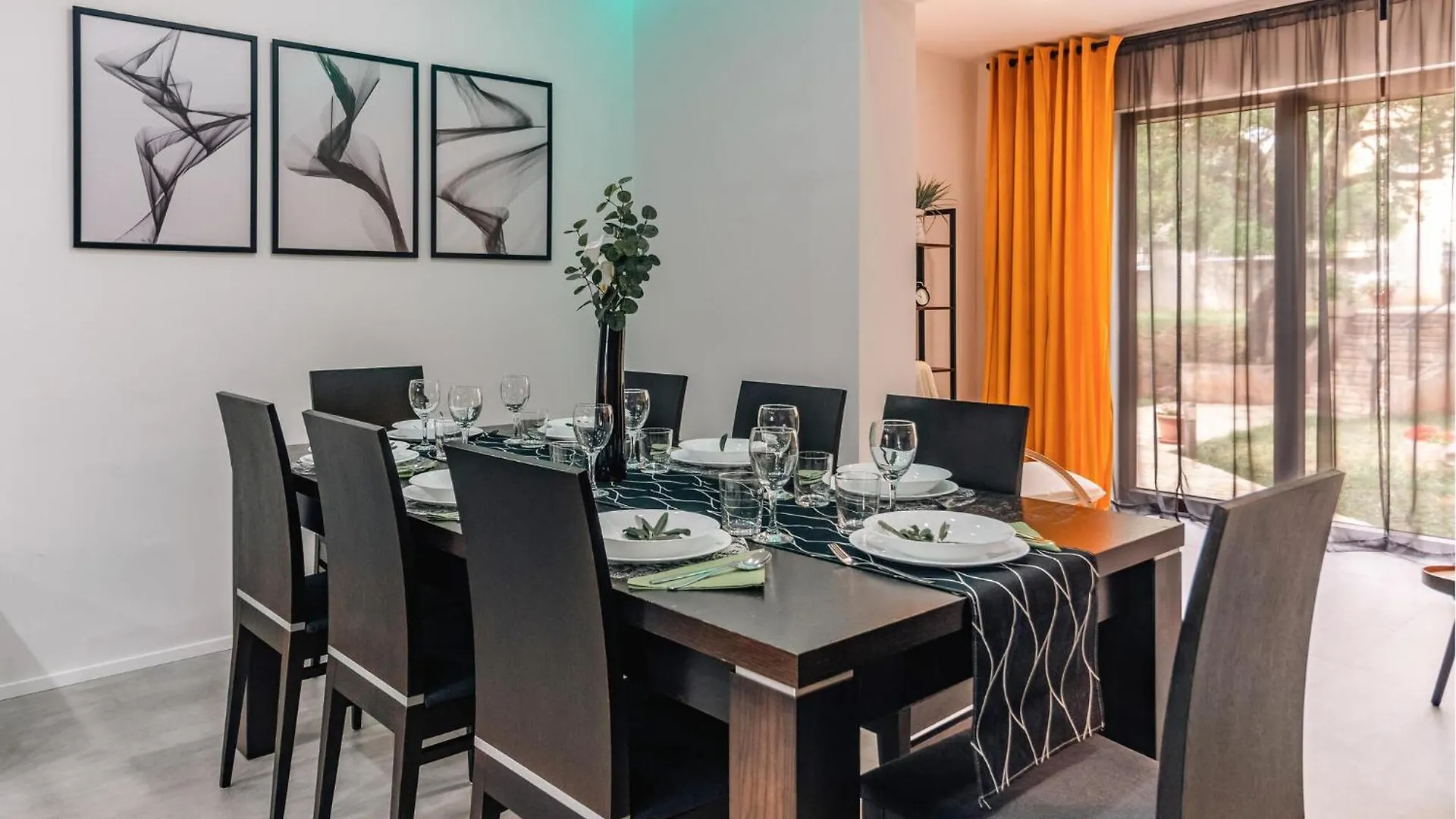 Amazing Apartment In Medulin With Kitchen